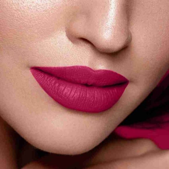 Too Faced Liquid Matte Lipstick -Stay the Night- No Sting Plump! - Picture 6 of 15